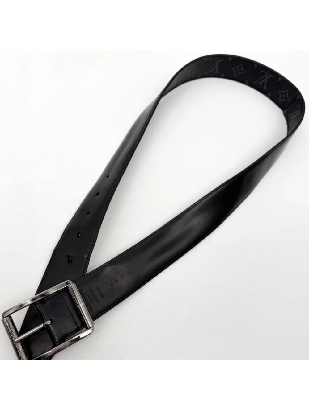 Louis Vuitton Ceinture Reverso Eclipse Monogram Taigarama Belt